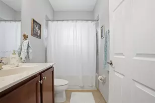 16572 SW 43rd Ln, Miami, FL 33185 - Photo 34