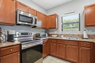 16572 SW 43rd Ln, Miami, FL 33185 - Photo 18