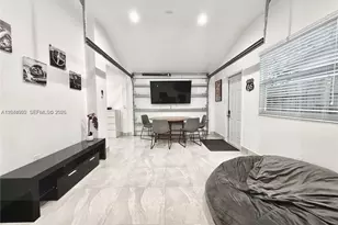 947 NE 149th St, Miami, FL 33161 - Photo 28