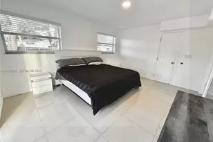 947 NE 149th St, Miami, FL 33161 - Photo 20