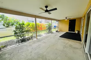 1061 NE 26th Ave, Pompano Beach, FL 33062 - Photo 24