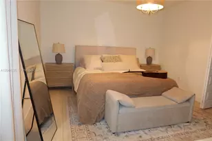 10467 NW 82nd St, Doral, FL 33178 - Photo 14
