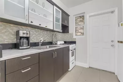503 75th St #7504, Miami Beach, FL 33141 - Photo 10