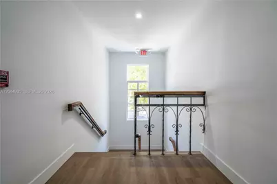 960 Jefferson Ave, Miami Beach, FL 33139 - Photo 8