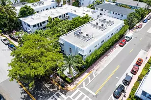 960 Jefferson Ave, Miami Beach, FL 33139 - Photo 1