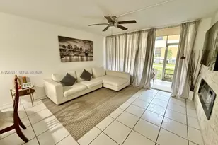 8246 NW 24th St, Coral Springs, FL 33065 - Photo 6