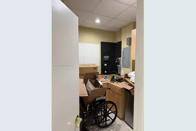 3700 W 12th Ave Suite 3762, Hialeah, FL 33012 - Photo 14