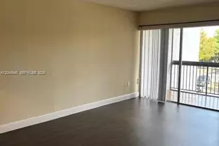 731 N Pine Island Rd, Plantation, FL 33324 - Photo 4