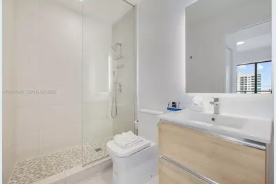 239 SW 9th St #1801, Miami, FL 33130 - Photo 6