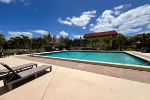 21909 Lake Forest Cir, Boca Raton, FL 33433 - Photo 18