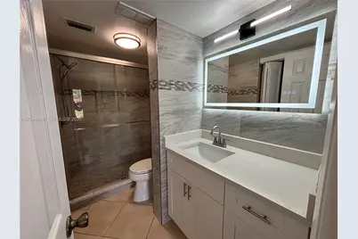 21909 Lake Forest Cir #205, Boca Raton, FL 33433 - Photo 10