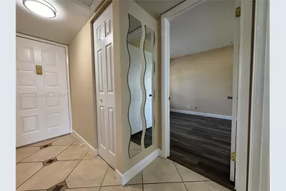 21909 Lake Forest Cir #205, Boca Raton, FL 33433 - Photo 8