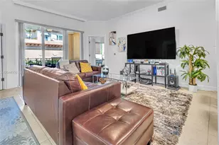 16100 Emerald Estates Dr, Weston, FL 33331 - Photo 6