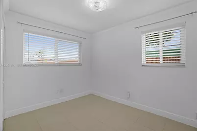 8891 NW 11th St, Pembroke Pines, FL 33024 - Photo 12