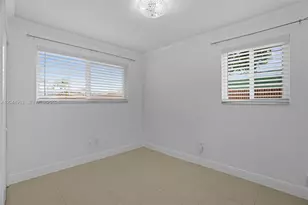 8891 NW 11th St, Pembroke Pines, FL 33024 - Photo 12