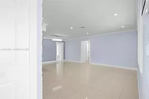 8891 NW 11th St, Pembroke Pines, FL 33024 - Photo 16