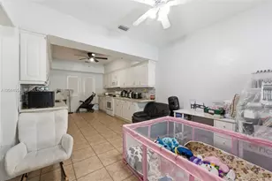 1419 SW 76th Ct, Miami, FL 33144 - Photo 14