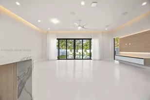 1135 NE 11th Ave, Fort Lauderdale, FL 33304 - Photo 10