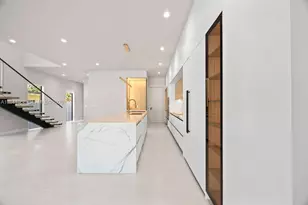 1135 NE 11th Ave, Fort Lauderdale, FL 33304 - Photo 46