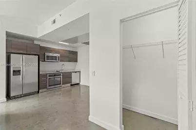 151 SE 1st St #PH04, Miami, FL 33131 - Photo 12