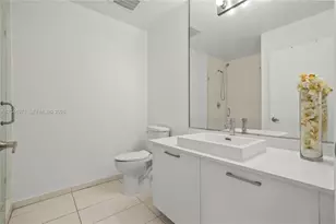151 SE 1st St, Miami, FL 33131 - Photo 14