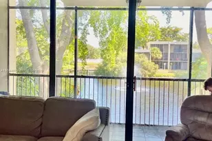 8711 SW 30th St, Davie, FL 33328 - Photo 2
