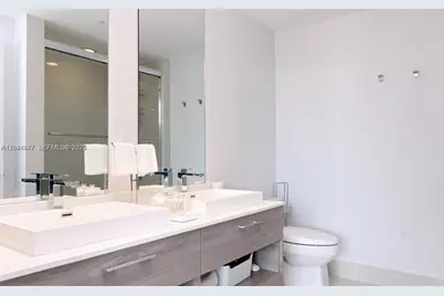 1300 S Miami Ave #3311, Miami, FL 33130 - Photo 6