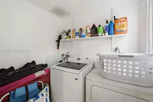 8489 SW 137th Ave, Miami, FL 33183 - Photo 34