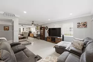 8489 SW 137th Ave, Miami, FL 33183 - Photo 20