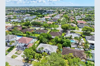 18061 SW 152nd Ct, Miami, FL 33187 - Photo 34