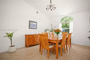 18061 SW 152nd Ct, Miami, FL 33187 - Photo 8