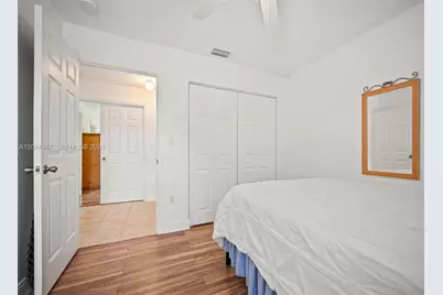 18061 SW 152nd Ct, Miami, FL 33187 - Photo 16