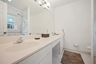18061 SW 152nd Ct, Miami, FL 33187 - Photo 14