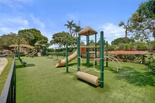 19473 NW 24th Pl, Pembroke Pines, FL 33029 - Photo 42