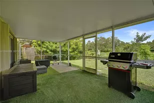 19473 NW 24th Pl, Pembroke Pines, FL 33029 - Photo 30