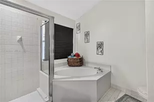 1971 Oak Berry Cir, Wellington, FL 33414 - Photo 40