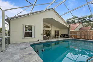 1971 Oak Berry Cir, Wellington, FL 33414 - Photo 46