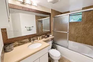 17145 N Bay Rd, Sunny Isles Beach, FL 33160 - Photo 10
