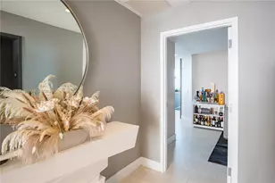 2900 NE 7th Ave, Miami, FL 33137 - Photo 2