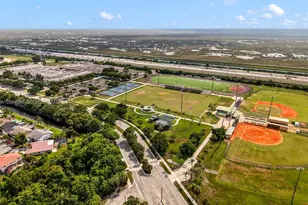 3023 NW 123rd Ave, Coral Springs, FL 33065 - Photo 28