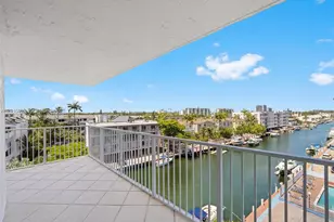 4000 NE 169th St, North Miami Beach, FL 33160 - Photo 10