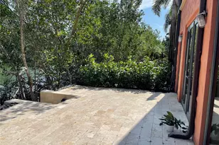 6230 Paradise Point Dr, Palmetto Bay, FL 33157 - Photo 10