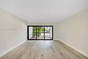 20 NW 87th Ave, Miami, FL 33172 - Photo 12