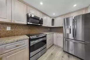 20 NW 87th Ave, Miami, FL 33172 - Photo 4