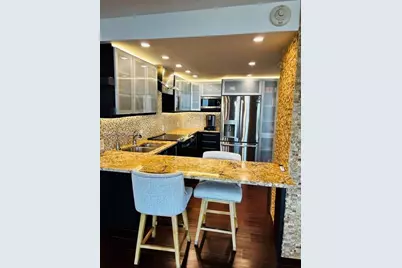 100 Bayview Dr #2124, Sunny Isles Beach, FL 33160 - Photo 6