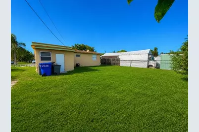 7720 Raleigh St, Hollywood, FL 33024 - Photo 18
