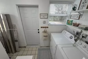 7720 Raleigh St, Hollywood, FL 33024 - Photo 14