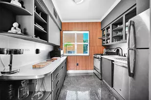 736 13th St, Miami Beach, FL 33139 - Photo 22