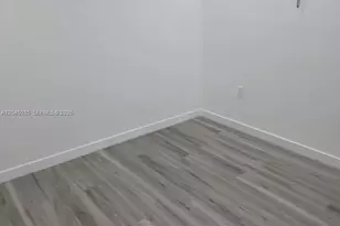 23 Miami Gardens Rd, West Park, FL 33023 - Photo 10