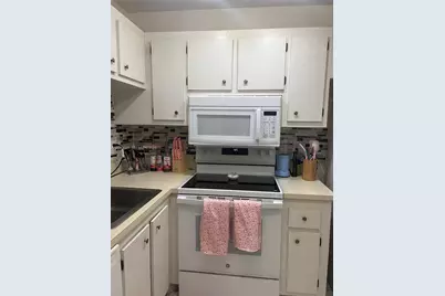 9340 Lagoon Pl #202, Davie, FL 33324 - Photo 2